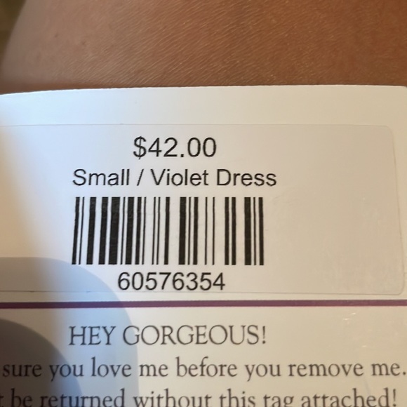 Dress - Picture 4 of 4